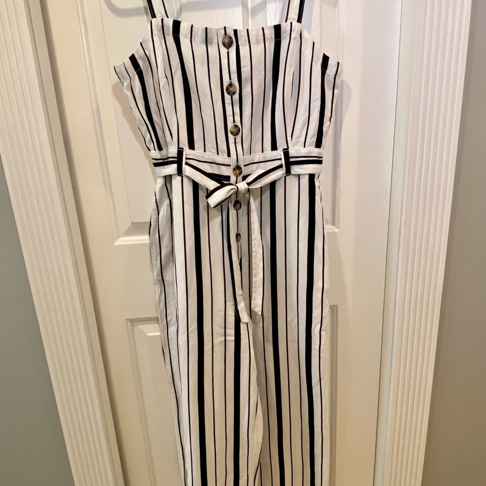 Loft Romper size 6